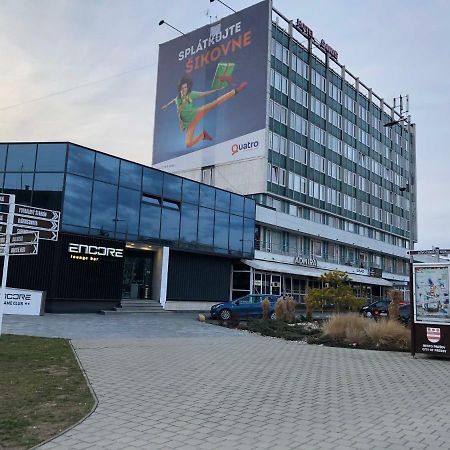Apartman Lux Prešov Eksteriør billede