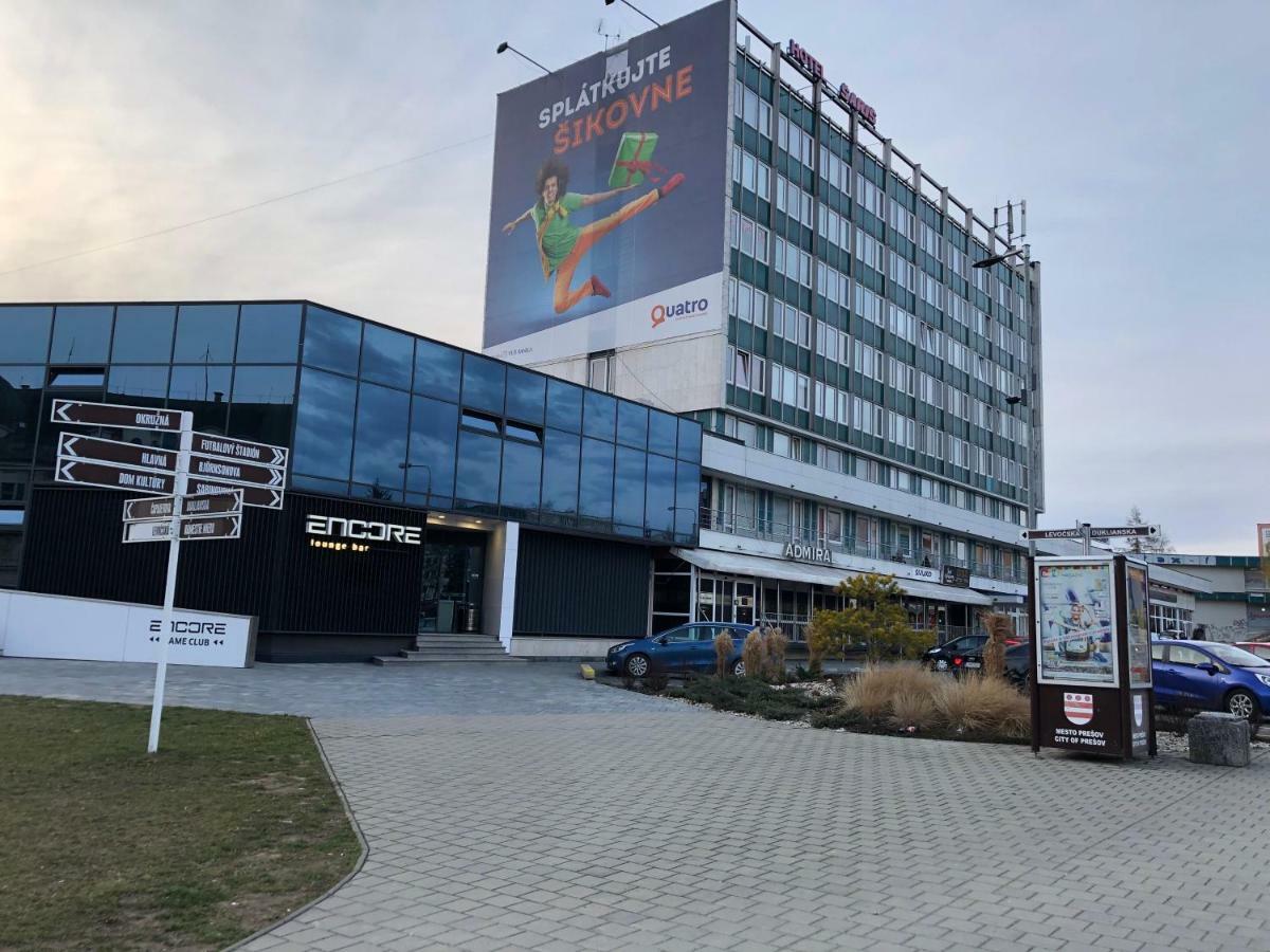 Apartman Lux Prešov Eksteriør billede